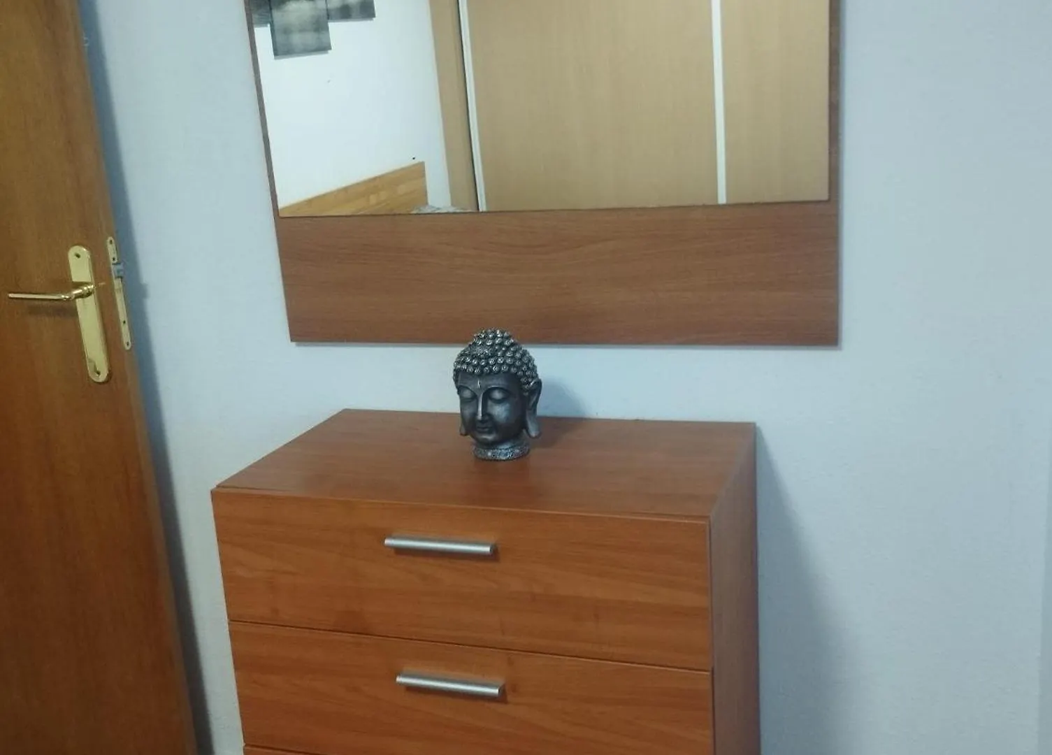 アパート Apartamento Namaste サロウ スペイン